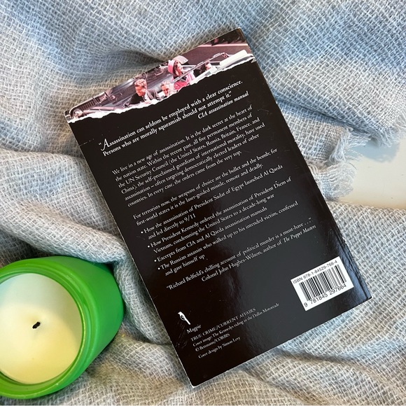 📚SPECIAL 3/$21 BOOKS!! 📚 Assassination ~Richard Belfield - Picture 2 of 6